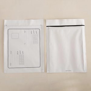 پاکت پستی نایلون مشکی B4 سایز 270 در 355 میلیمتر